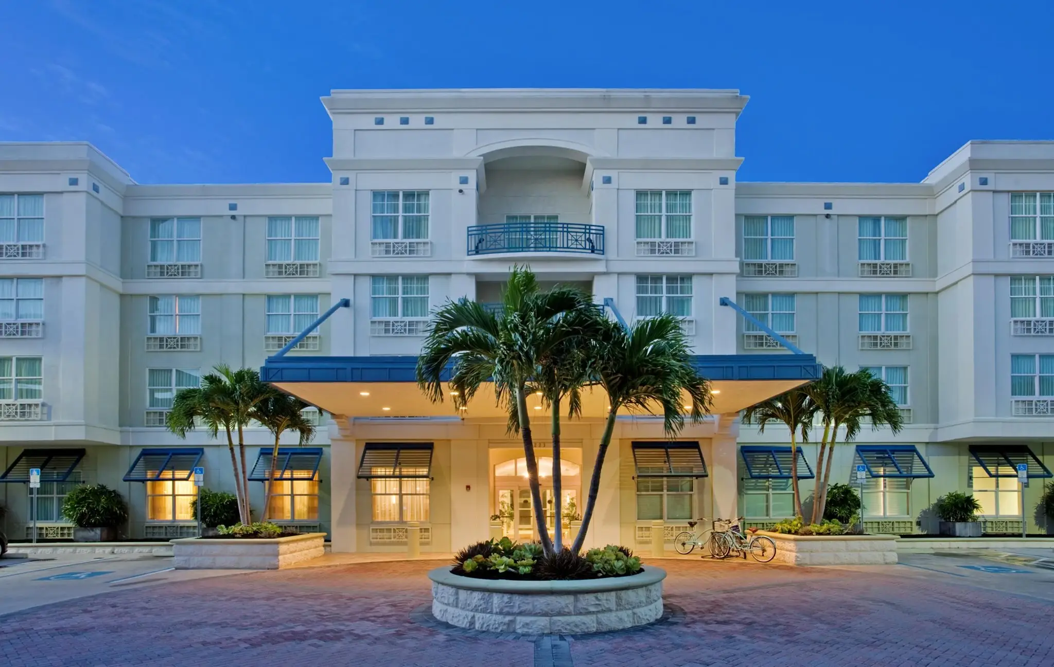 Hotel Investment Property in Sarasota Florida